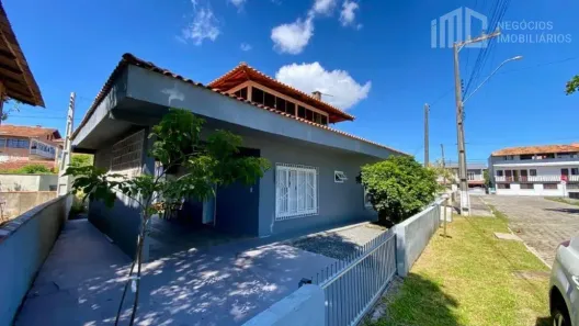 Casa com 4 Quartos à venda, 100m² no Centro, Balneário Barra do Sul