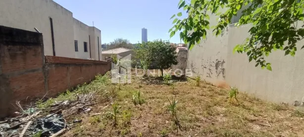 Lote/Terreno à venda, 250m² no Jardim São Carlos, Campinas