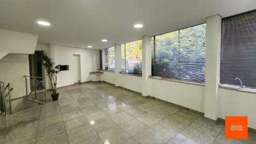 Prédio Comercial para alugar, 200m² no Funcionários, Belo Horizonte
