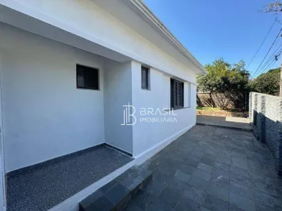 Casa com 2 Quartos para alugar, 168m² no Centro, Vinhedo