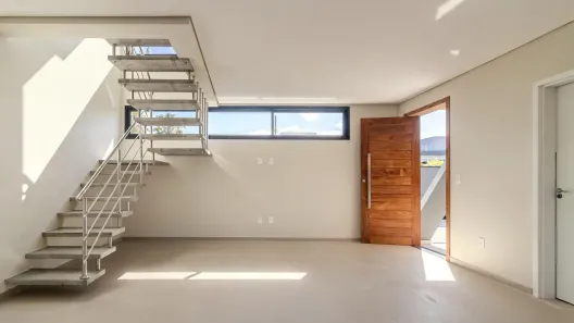 Casa com 2 Quartos à venda, 200m² no Pântano do Sul, Florianópolis