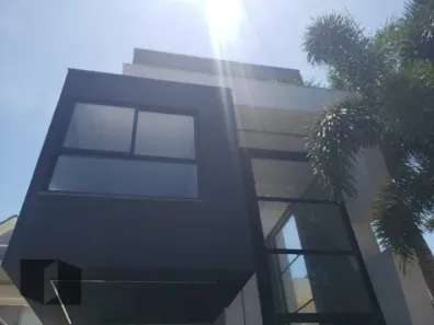 Casa de Condomínio com 4 Quartos à venda, 240m² no Recreio dos Bandeirantes, Rio de Janeiro