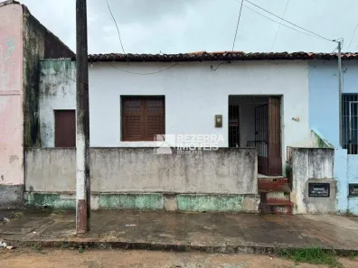 Casa com 3 Quartos à venda, 113m² no Barro Vermelho, Natal