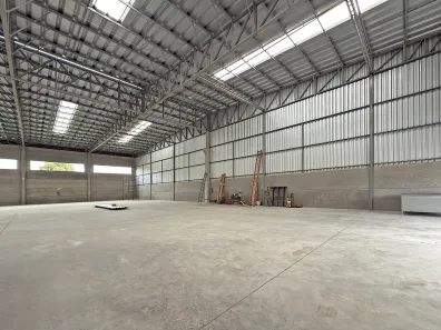 Galpão/Depósito/Armazém para alugar, 800m² no Salgado, Bento Gonçalves