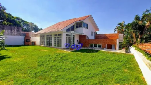 Casa com 5 Quartos à venda, 288m² no Vila Sônia, São Paulo