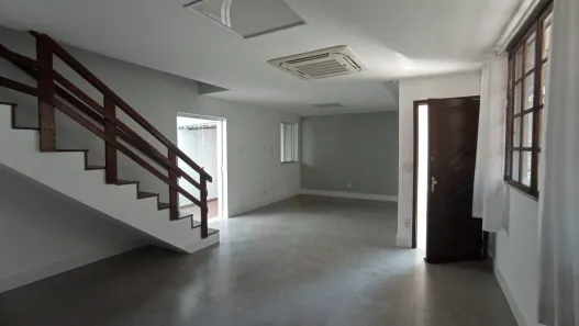 Casa de Condomínio com 3 Quartos à venda, 148m² no Grajaú, Rio de Janeiro