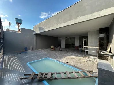 Casa com 3 Quartos à venda, 250m² no Ceilândia Sul, Brasília