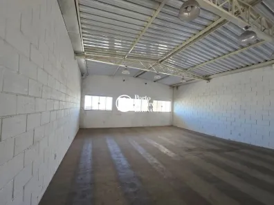Ponto Comercial para alugar, 400m² no Loteamento Residencial Jardim Esperança, Americana