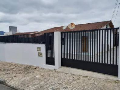 Casa com 2 Quartos à venda, 158m² no Rau, Jaraguá do Sul