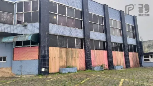 Prédio Comercial para venda ou aluguel, 705m² no Centro, São Luís