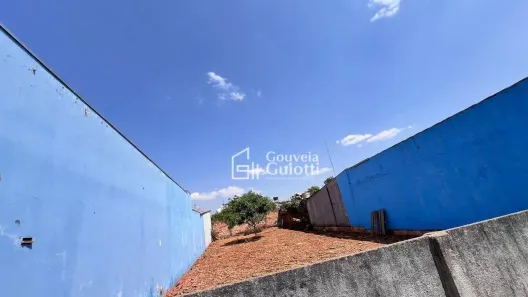 Lote/Terreno à venda, 300m² no Parque Residencial das Flores, Anápolis