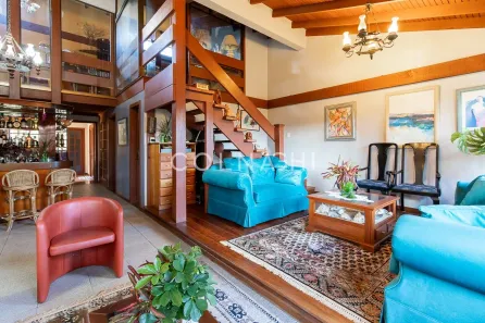 Casa com 5 Quartos à venda, 350m² no Chácara das Pedras, Porto Alegre