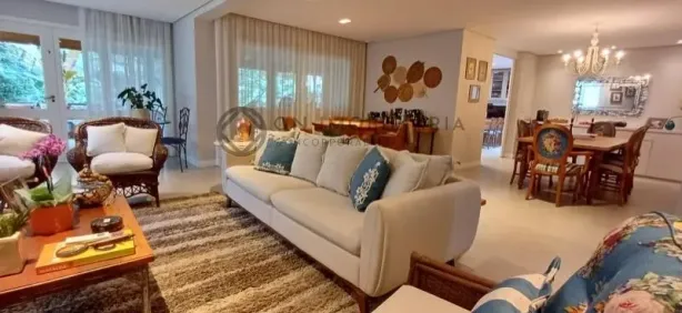 Sobrado com 3 Quartos à venda, 540m² no Granja Viana II, Cotia