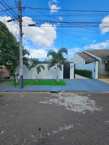 Casa com 2 Quartos à venda, 174m² no Loteamento Sumaré, Maringá