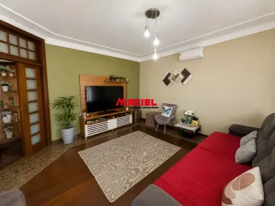 Casa com 4 Quartos à venda, 233m² no Bosque dos Eucaliptos, São José dos Campos