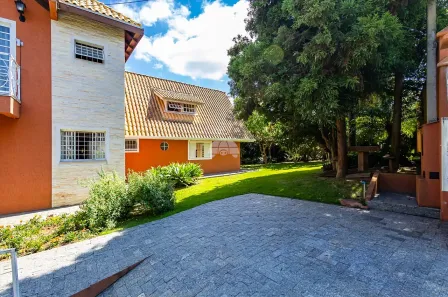 Sobrado com 5 Quartos à venda, 343m² no Pilarzinho, Curitiba