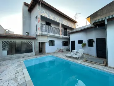 Casa com 3 Quartos à venda, 233m² no Vila Dainese, Americana
