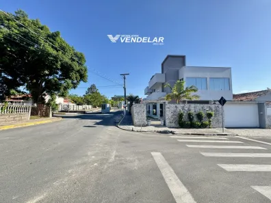 Casa com 4 Quartos à venda, 261m² no Centro, Capivari de Baixo
