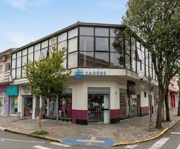 Imóvel Comercial para alugar, 60m² no São Pelegrino, Caxias do Sul