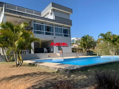 Sobrado com 4 Quartos à venda, 556m² no Condomínio Terras de Santa Mariana, Caçapava