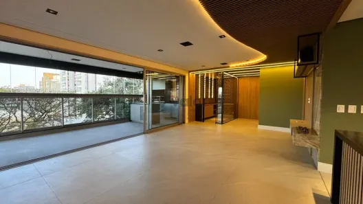 Apartamento com 3 Quartos para alugar, 170m² no Cambuí, Campinas
