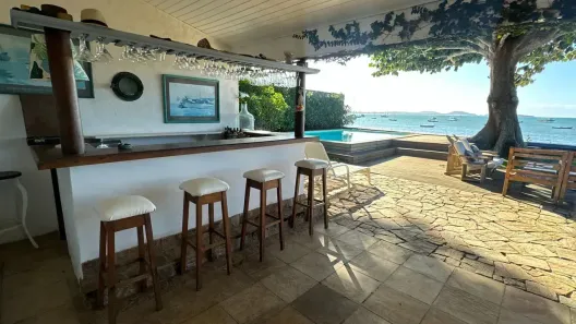 Casa com 10 Quartos à venda, 550m² no Campo de Pouso, Armação dos Búzios