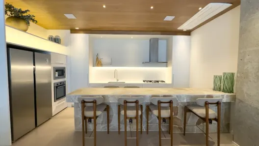 Apartamento com 3 Quartos à venda, 197m² no Centro, Balneário Camboriú