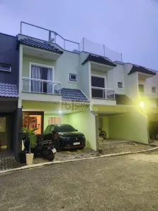 Casa com 3 Quartos para venda ou aluguel, 130m² no Vargem Pequena, Rio de Janeiro