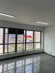Sala Comercial à venda, 85m² no Centro, São José dos Campos