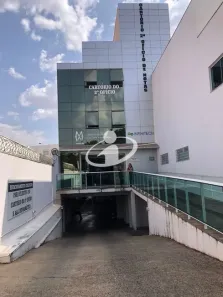 Sala Comercial para alugar, 200m² no Centro, Uberlândia