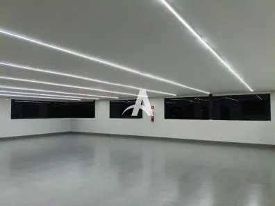 Ponto Comercial para alugar, 382m² no Martins, Uberlândia