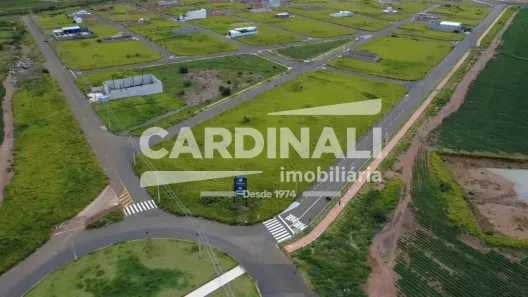 Lote/Terreno à venda, 329m² no Centro, São Carlos