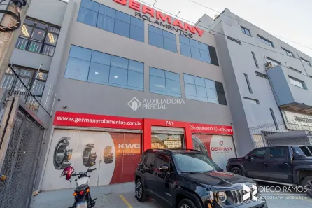 Prédio Comercial para alugar, 740m² no Navegantes, Porto Alegre