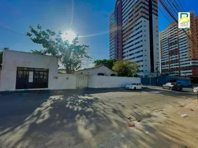 Casa com 5 Quartos à venda, 825m² no Messejana, Fortaleza