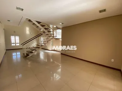 Casa com 3 Quartos para alugar, 330m² no Jardim Estoril, Bauru