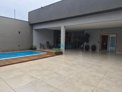 Casa com 3 Quartos à venda, 225m² no Jardim Botânico, Franca