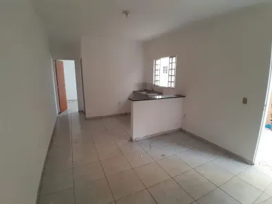 Apartamento com 2 Quartos para alugar, 38m² no Ceilândia Sul, Brasília