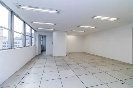Ponto Comercial para alugar, 186m² no República, São Paulo