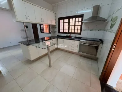 Casa com 3 Quartos para alugar, 185m² no Vila Mariana, São Paulo