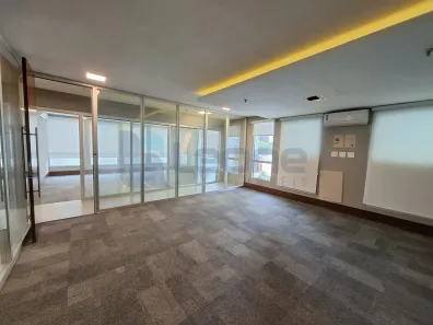 Sala Comercial para alugar, 390m² no Consolação, São Paulo