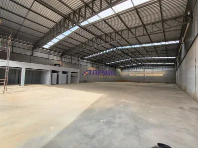 Galpão/Depósito/Armazém para alugar, 1670m² no Chácaras Cotia, Contagem