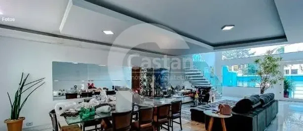 Sobrado com 4 Quartos à venda, 240m² no Vila Bertioga, São Paulo