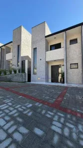 Casa de Condomínio com 2 Quartos para alugar, 82m² no Vilagge Capricio, Louveira