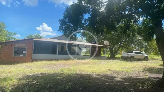 Fazenda/Sítio com 2 Quartos à venda, 65m² no , Rosário Oeste