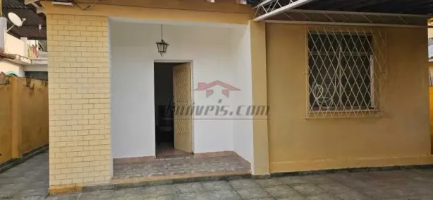 Casa com 3 Quartos à venda, 177m² no Jardim Sulacap, Rio de Janeiro