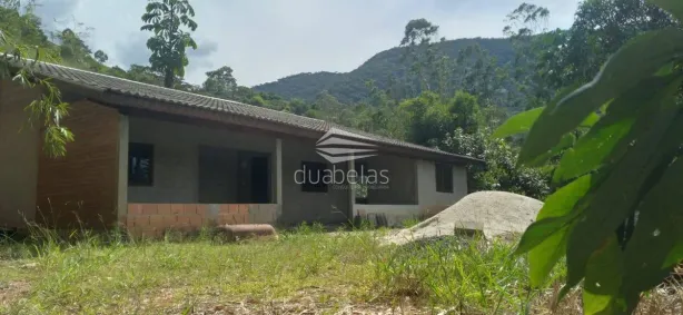 Fazenda/Sítio com 2 Quartos à venda, 120m² no Centro, Monteiro Lobato