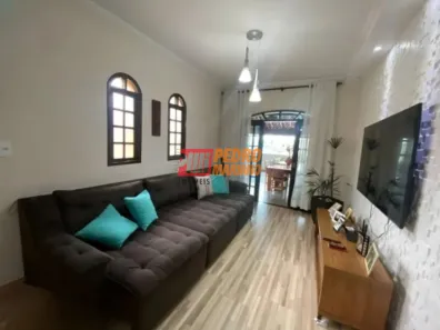 Sobrado com 3 Quartos à venda, 200m² no Jardim Irene, Santo André