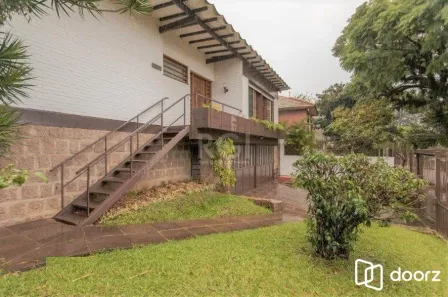 Casa com 4 Quartos à venda, 327m² no Chácara das Pedras, Porto Alegre