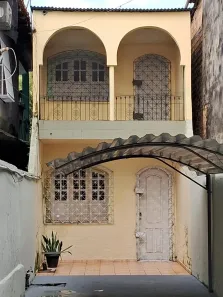 Casa com 3 Quartos à venda, 250m² no Sacramenta, Belém