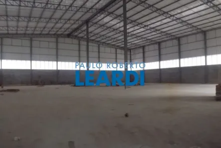 Ponto Comercial para venda ou aluguel, 2890m² no Jardim do Lago, São Paulo